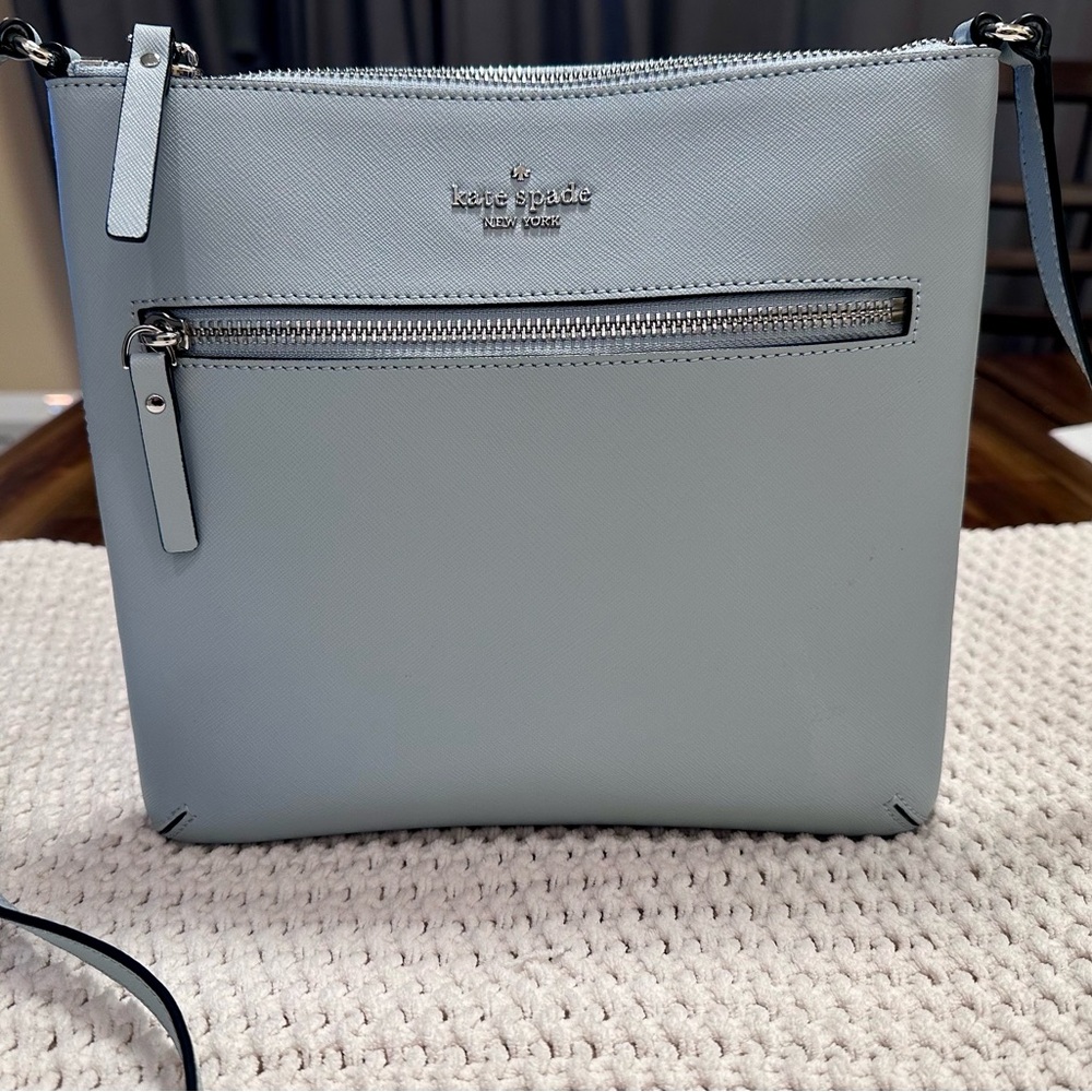 Kate Spade Laurel Way Leather Crossbody Bag K6881